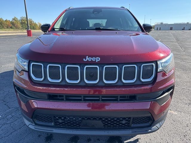 2022 Jeep Compass Latitude Lux