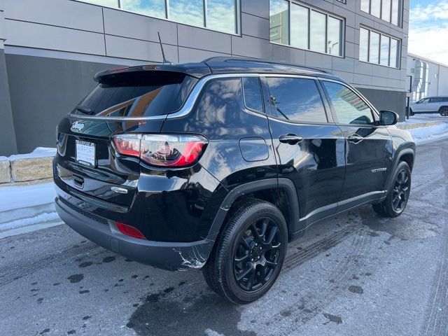 2022 Jeep Compass Latitude Lux