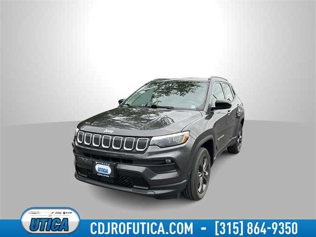 2022 Jeep Compass Latitude Lux