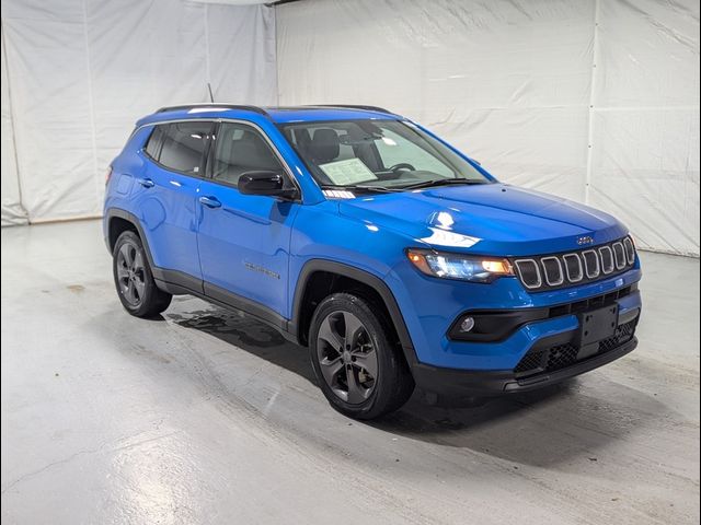 2022 Jeep Compass Latitude Lux