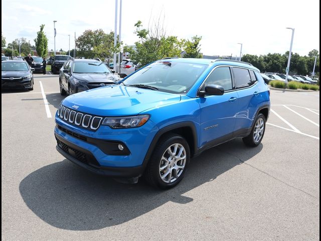 2022 Jeep Compass Latitude Lux