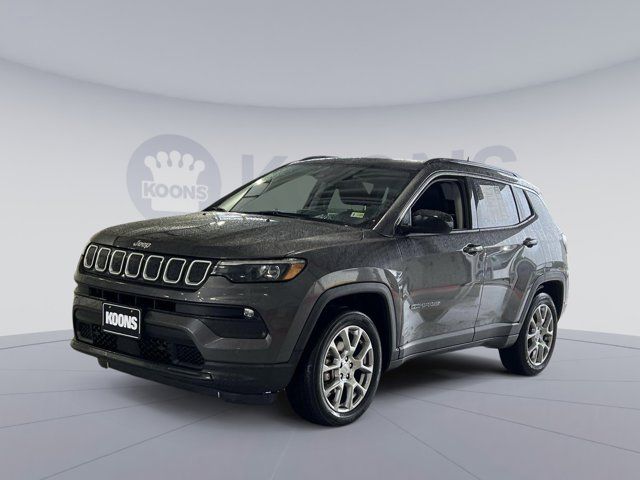 2022 Jeep Compass Latitude Lux