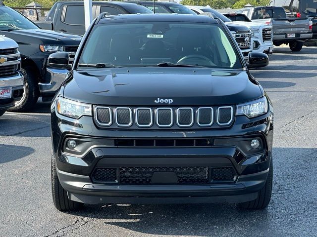 2022 Jeep Compass Latitude Lux