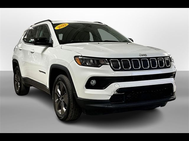 2022 Jeep Compass Latitude Lux