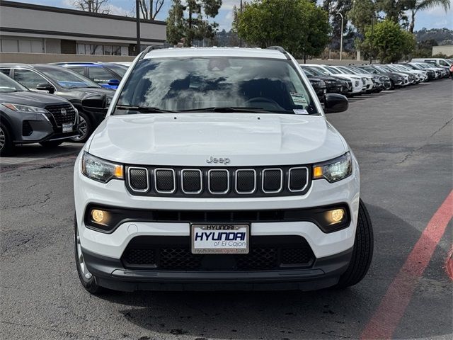 2022 Jeep Compass Latitude Lux