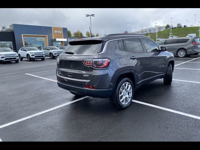 2022 Jeep Compass Latitude Lux