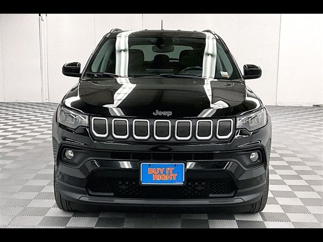 2022 Jeep Compass Latitude Lux