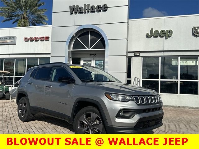 2022 Jeep Compass Latitude Lux