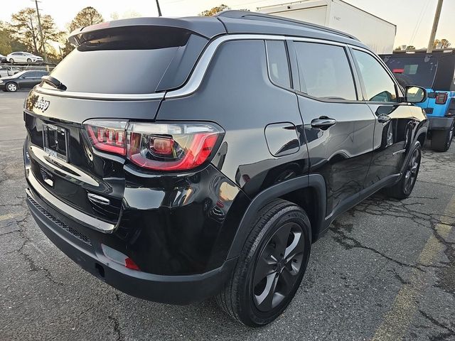 2022 Jeep Compass Latitude Lux