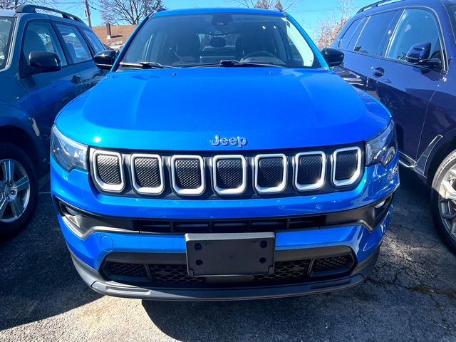 2022 Jeep Compass Latitude Lux