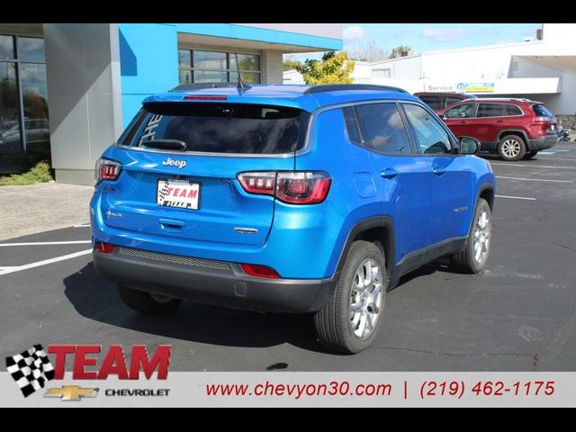 2022 Jeep Compass Latitude Lux