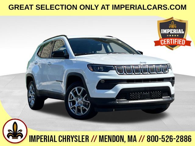 2022 Jeep Compass Latitude Lux