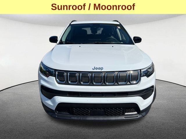 2022 Jeep Compass Latitude Lux