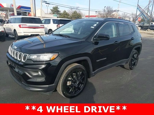 2022 Jeep Compass Latitude Lux