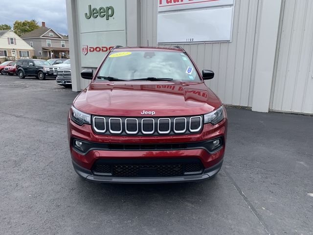 2022 Jeep Compass Latitude Lux