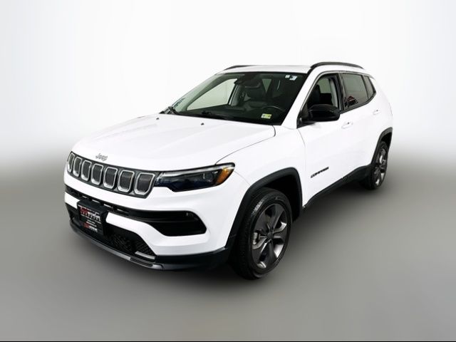 2022 Jeep Compass Latitude Lux