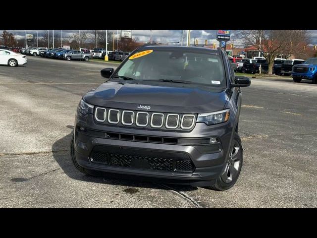 2022 Jeep Compass Latitude Lux