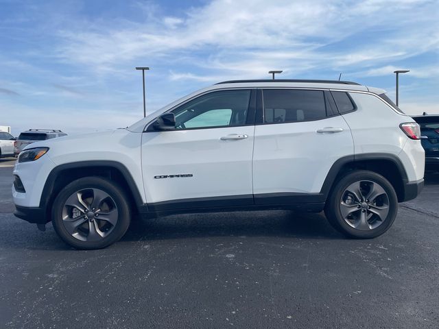 2022 Jeep Compass Latitude Lux