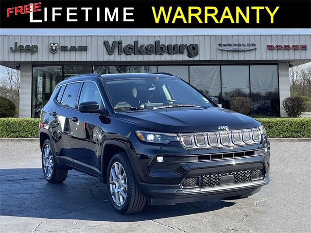 2022 Jeep Compass Latitude Lux