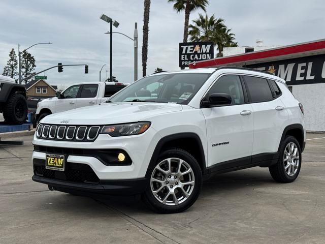 2022 Jeep Compass Latitude Lux