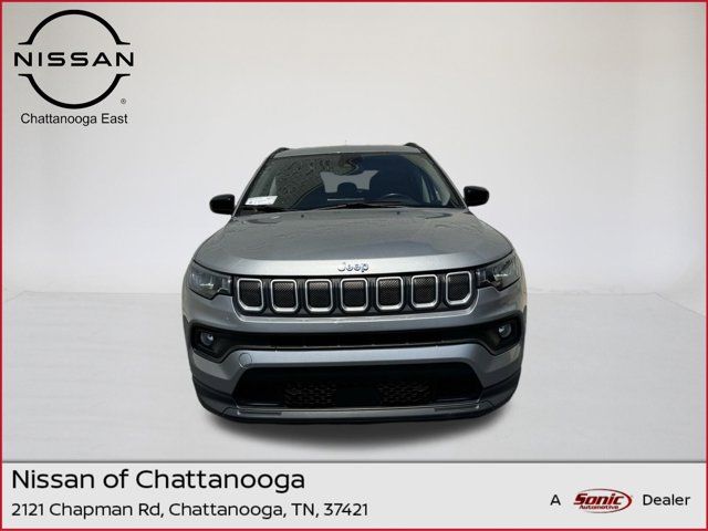 2022 Jeep Compass Latitude Lux