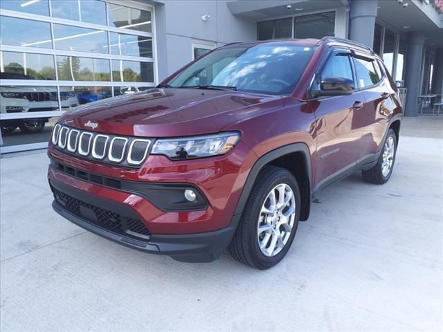 2022 Jeep Compass Latitude Lux