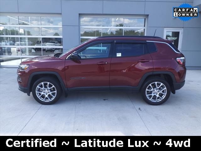 2022 Jeep Compass Latitude Lux