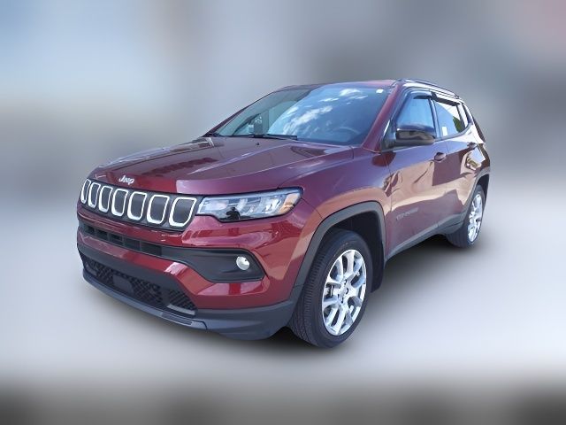 2022 Jeep Compass Latitude Lux