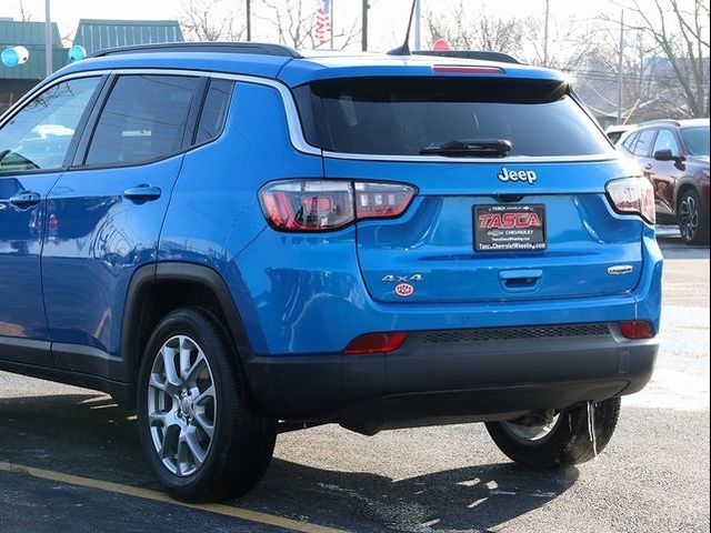 2022 Jeep Compass Latitude Lux