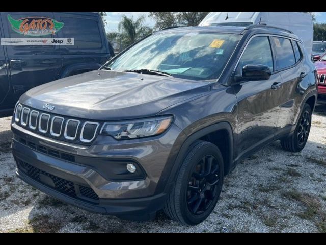 2022 Jeep Compass Latitude Lux