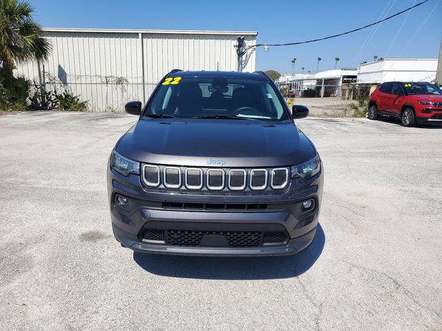 2022 Jeep Compass Latitude Lux