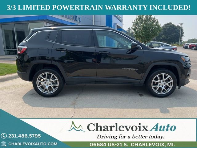 2022 Jeep Compass Latitude Lux