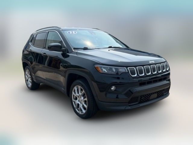 2022 Jeep Compass Latitude Lux