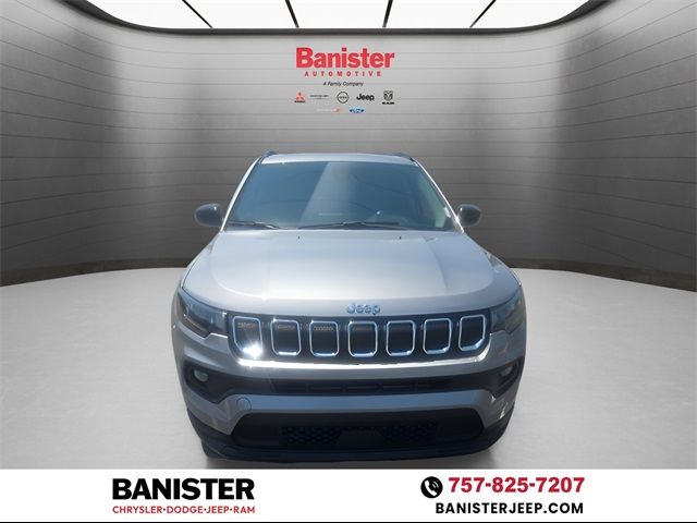 2022 Jeep Compass Latitude Lux