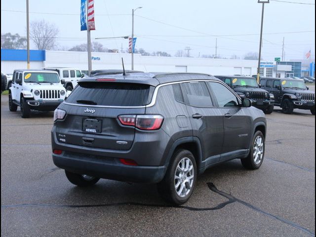 2022 Jeep Compass Latitude Lux