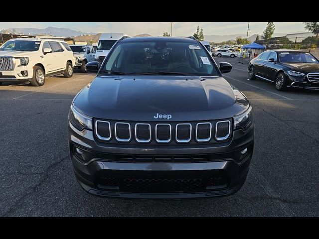 2022 Jeep Compass Latitude Lux