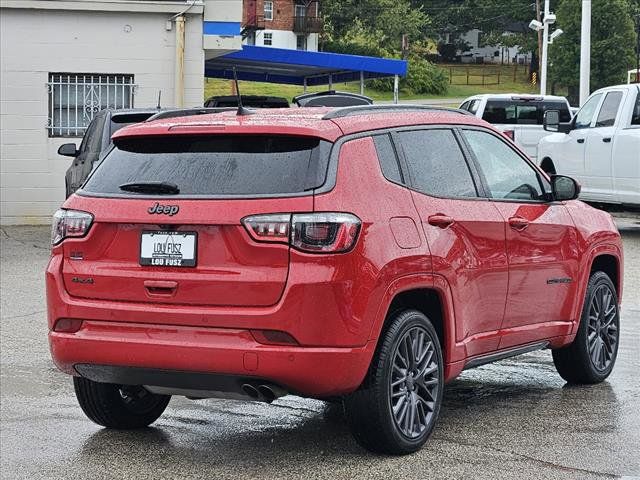 2022 Jeep Compass (RED) Edition