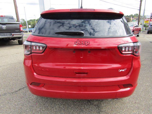 2022 Jeep Compass (RED) Edition