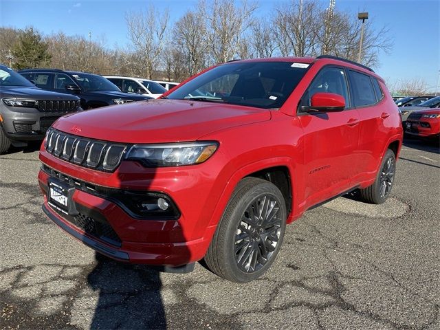 2022 Jeep Compass 