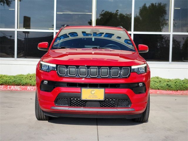 2022 Jeep Compass 