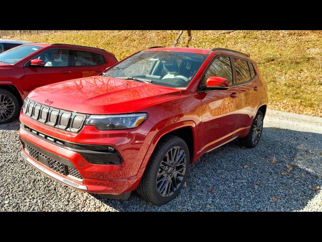 2022 Jeep Compass 