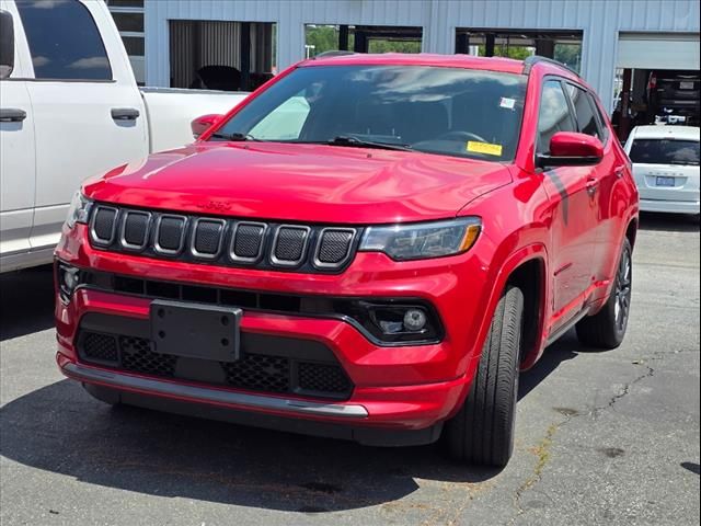 2022 Jeep Compass 