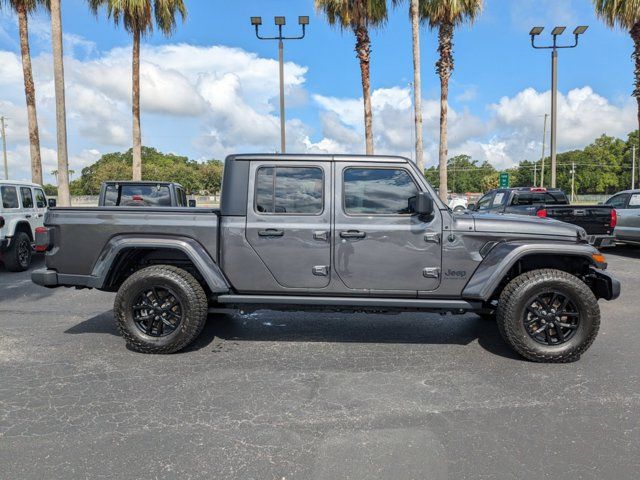 2022 Jeep Gladiator Altitude