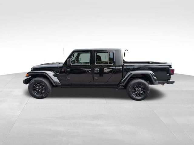 2022 Jeep Gladiator Altitude