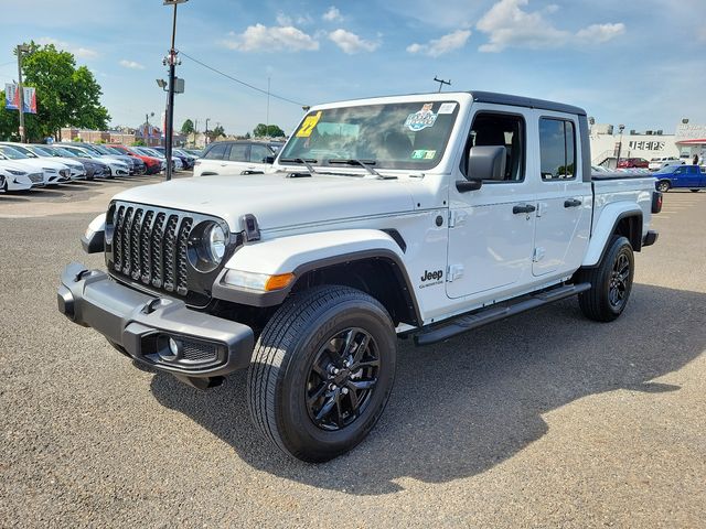 2022 Jeep Gladiator Altitude