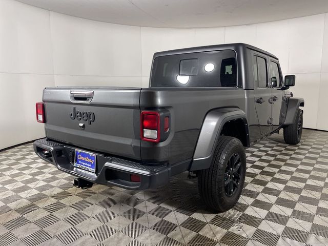 2022 Jeep Gladiator Altitude