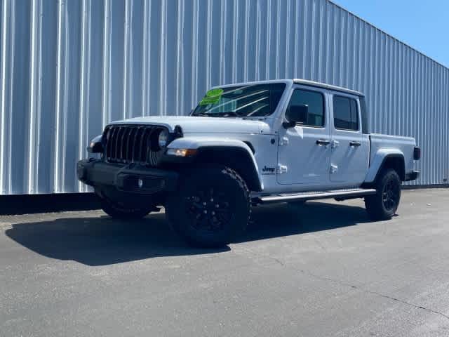 2022 Jeep Gladiator Altitude