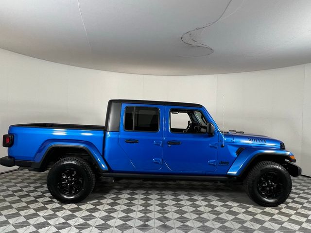 2022 Jeep Gladiator Willys