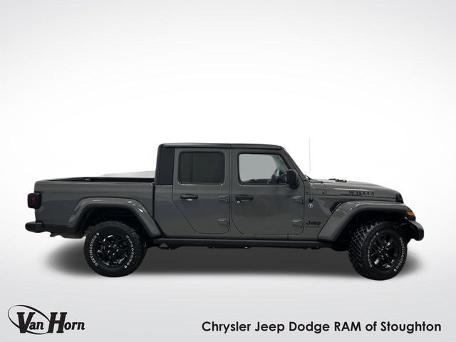 2022 Jeep Gladiator Willys