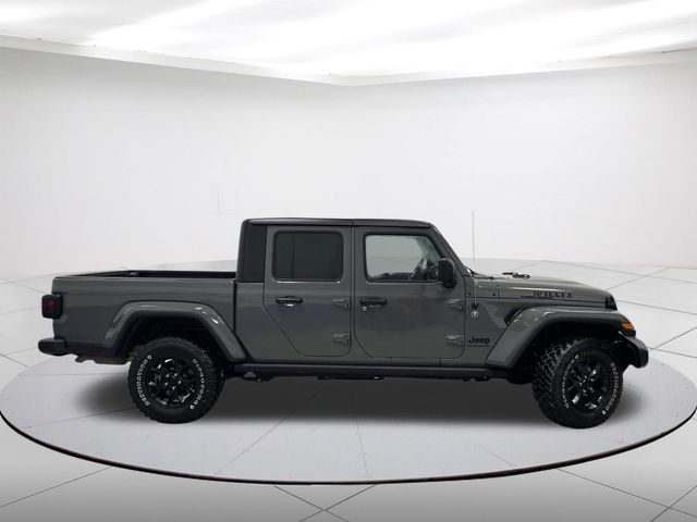 2022 Jeep Gladiator Willys